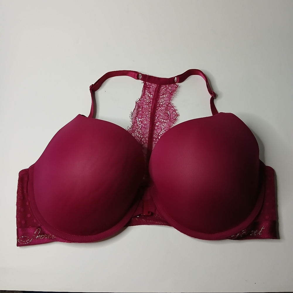 Victoria's Secret‎ Fuchsia Lace Back Bra